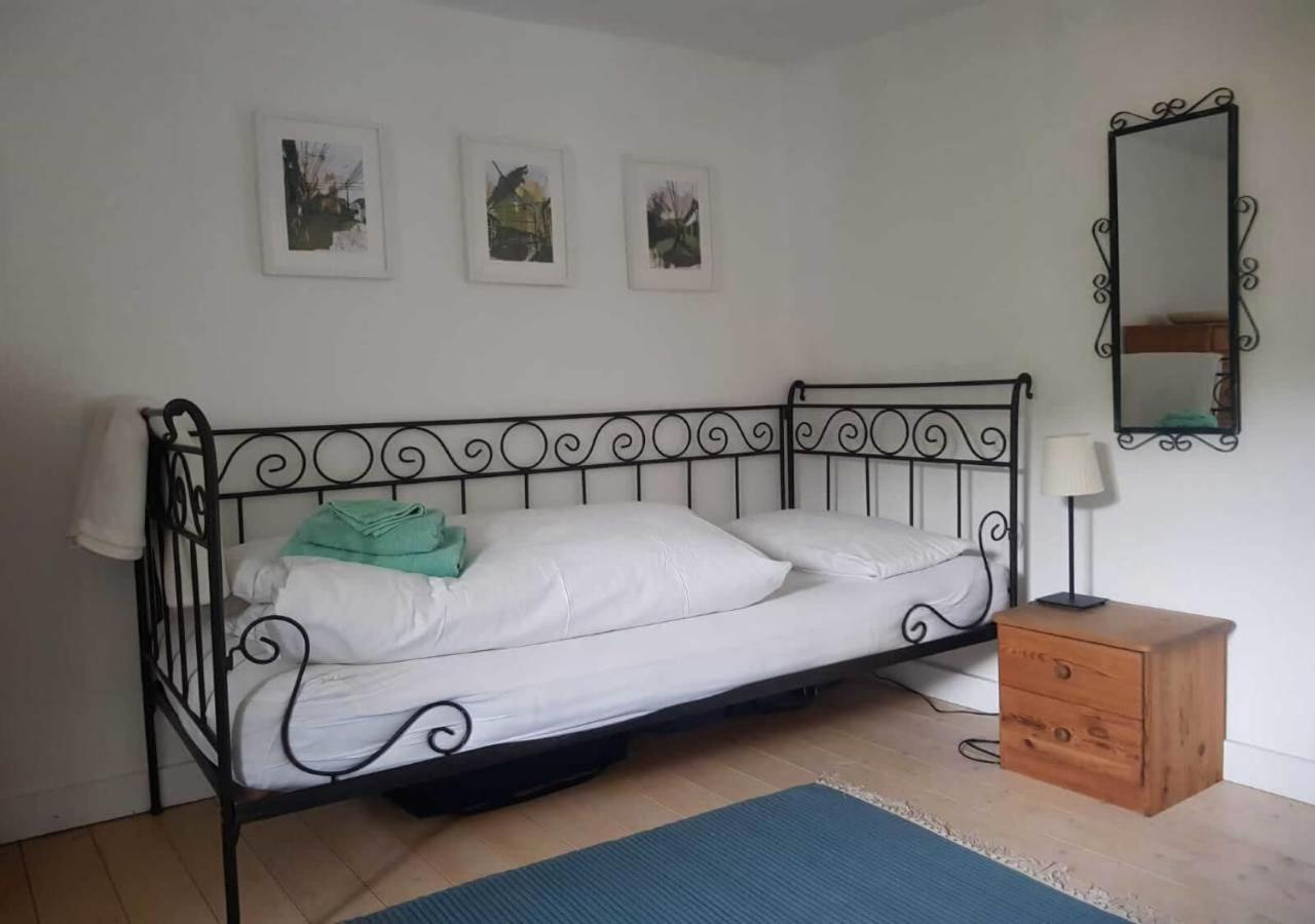 Aeltestes Haus In Quentel - Ferienwohnung 1 Mit Kleinem Garten Lichtenau 外观 照片